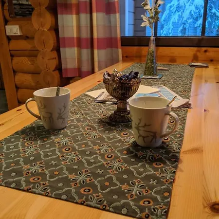 图瑞奥拉瓦特酒店 *