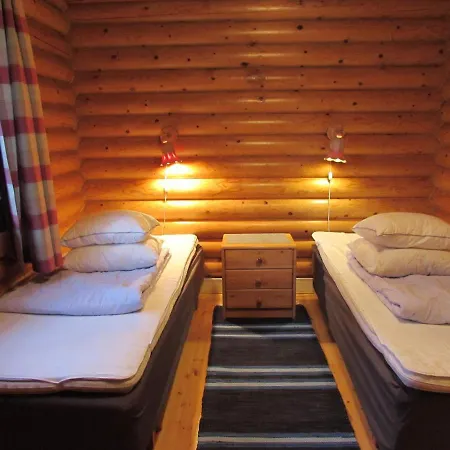 Tunturioravat Holiday home Akaslompolo